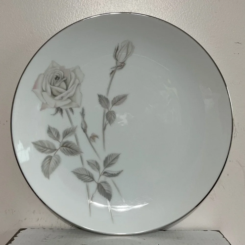 Noritake China Melrose 6002 Salad Plates Platinum Rim Japan‎ 8.25